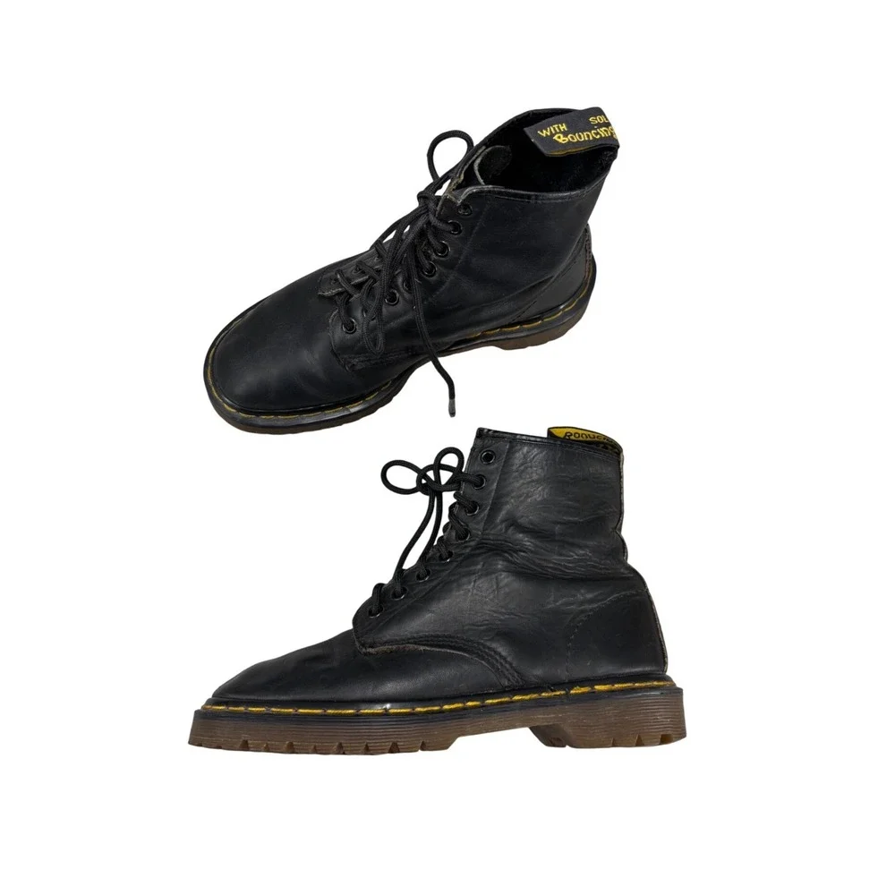 Vintage Dr Martens 1460 Black Leather Combat Boots MIE Mens 7 Womens 8